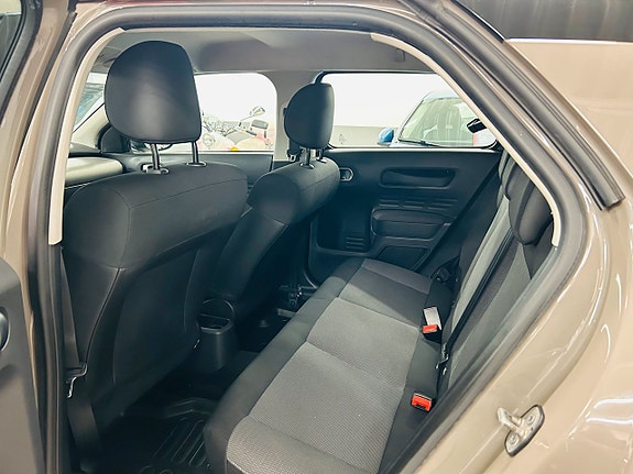 Citroen C4 Cactus 9 of 14