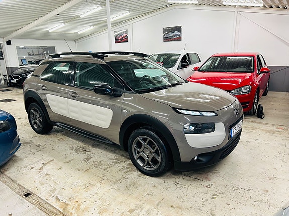 Citroen C4 Cactus 3 of 14
