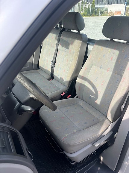 Volkswagen Transporter 6 of 21