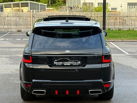Land Rover Range Rover Sport 23 of 30