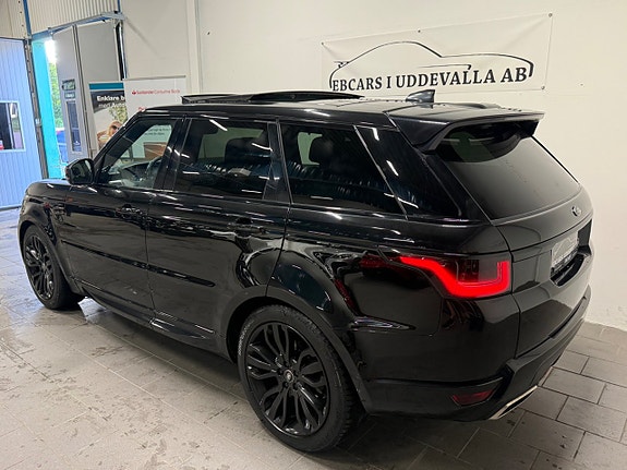 Land Rover Range Rover Sport 8 of 30