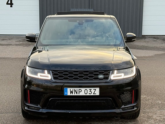 Land Rover Range Rover Sport 27 of 30