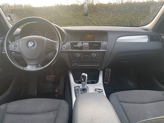 BMW X3 8 of 12