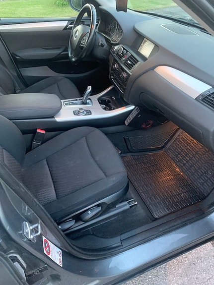 BMW X3 10 of 12