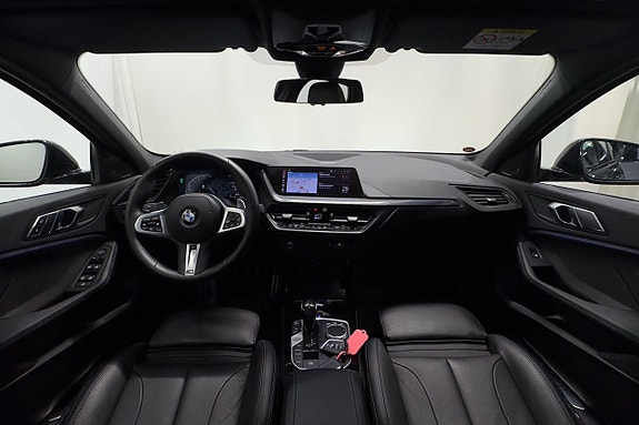 BMW 120 15 of 22