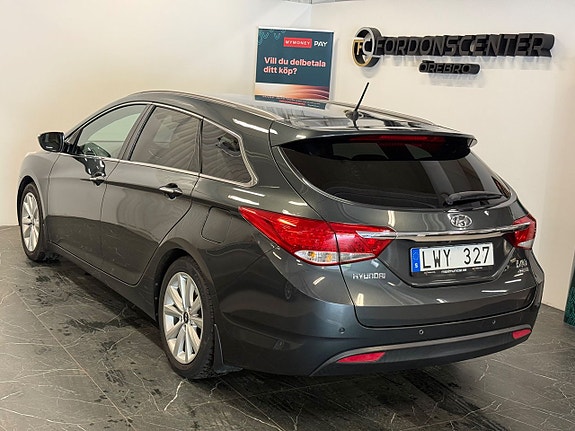 Hyundai i40 4 of 5