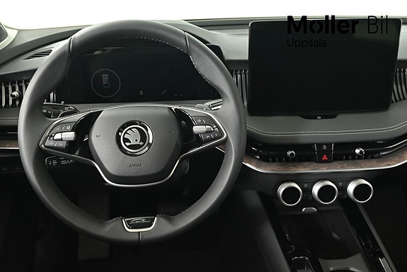 Skoda Superb 18 of 18