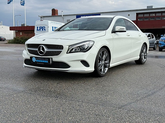 Mercedes-Benz CLA220 d 2 of 5