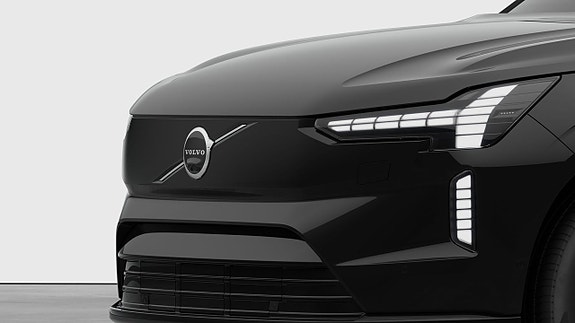 Volvo EX90 10 of 24