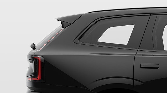 Volvo EX90 13 of 24