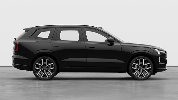 Volvo EX90 5 of 24