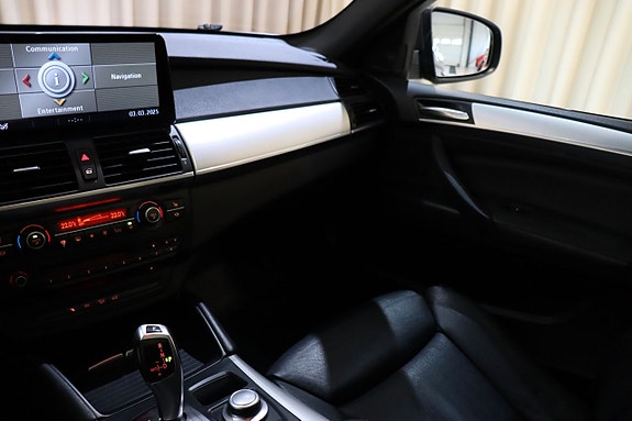 BMW X6 23 of 26