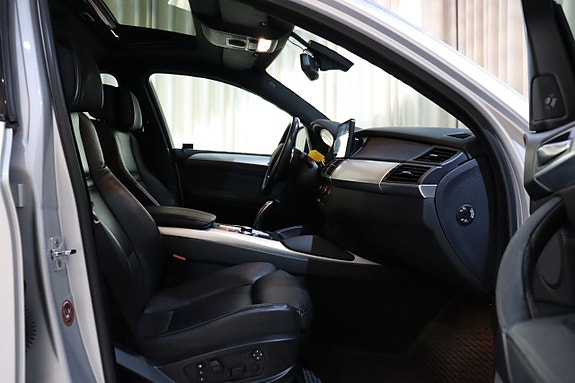 BMW X6 25 of 26