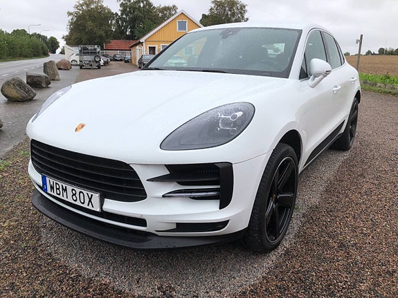 Porsche Macan S 6 of 23