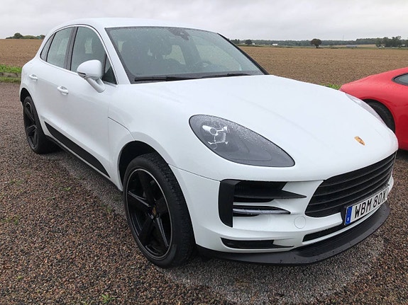 Porsche Macan S 7 of 23
