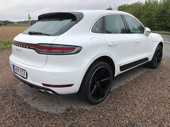 Porsche Macan S 8 of 23