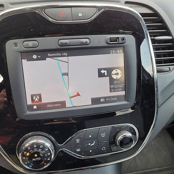 Renault Captur 10 of 12