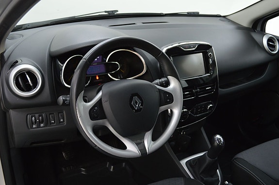 Renault Clio 12 of 25