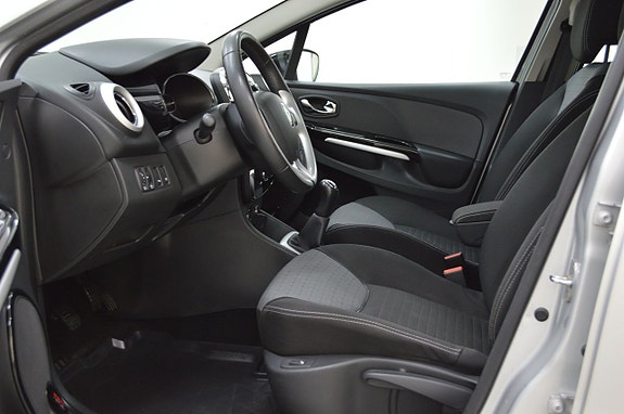 Renault Clio 8 of 25