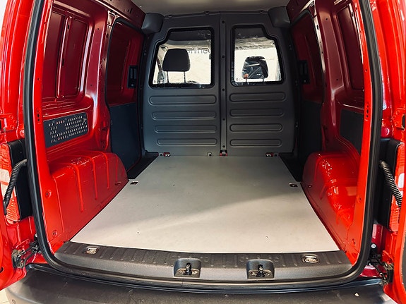 Volkswagen Caddy 9 of 13