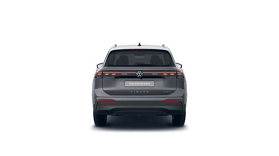 Volkswagen Tiguan 6 of 9