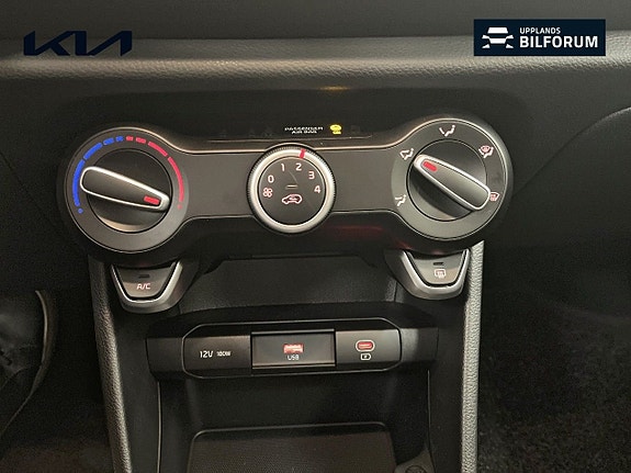 Kia Picanto 13 of 16