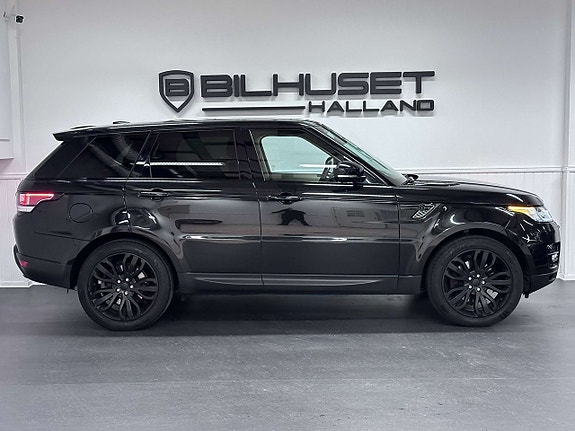 Land Rover Range Rover Sport 5 of 5