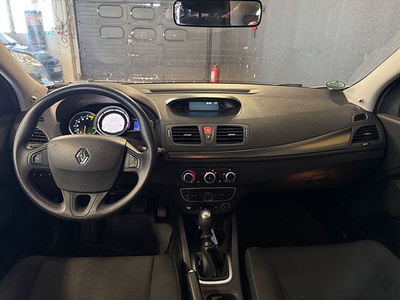 Renault Megane 13 of 17