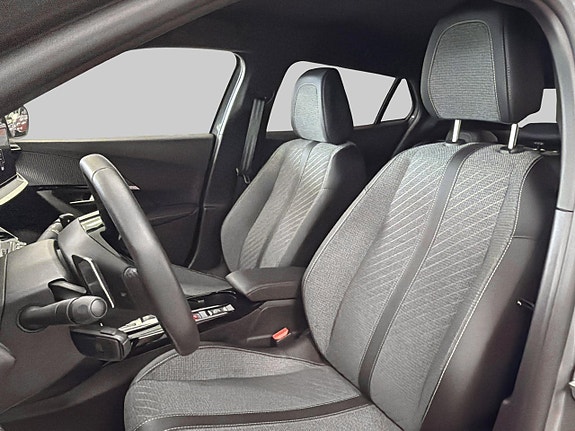 Peugeot 2008 19 of 19