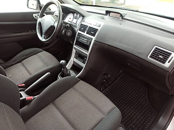 Peugeot 307 10 of 12