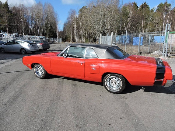 Dodge Coronet 8 of 12