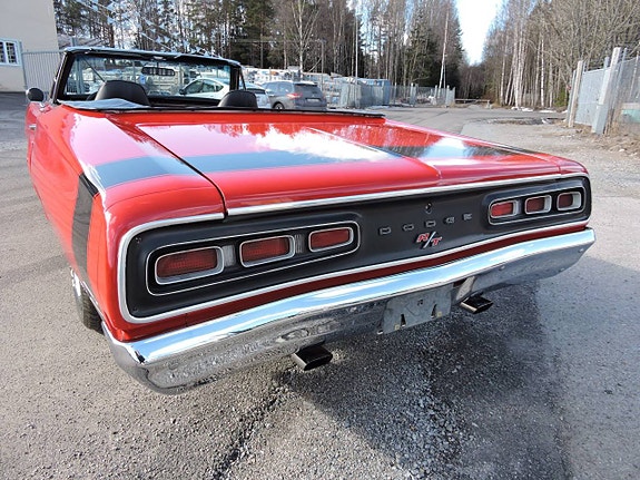 Dodge Coronet 5 of 12