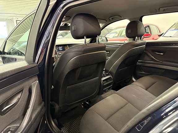 BMW 520 10 of 18