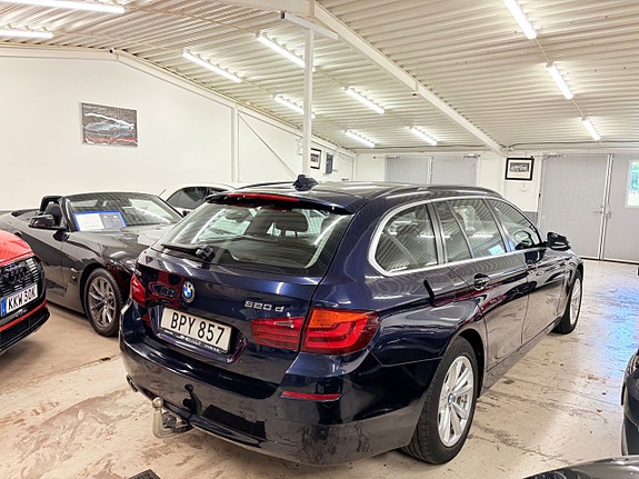 BMW 520 6 of 18