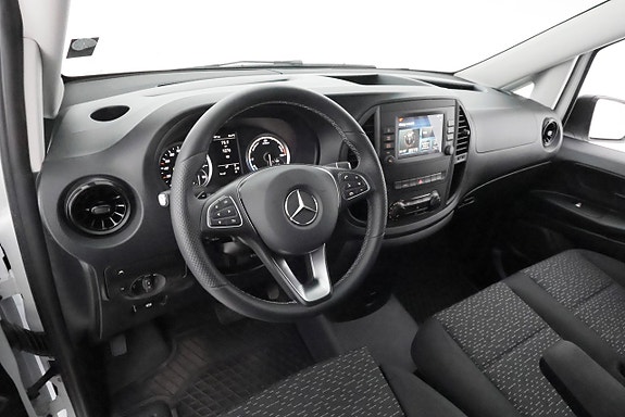 Mercedes-Benz eVito 112 8 of 23