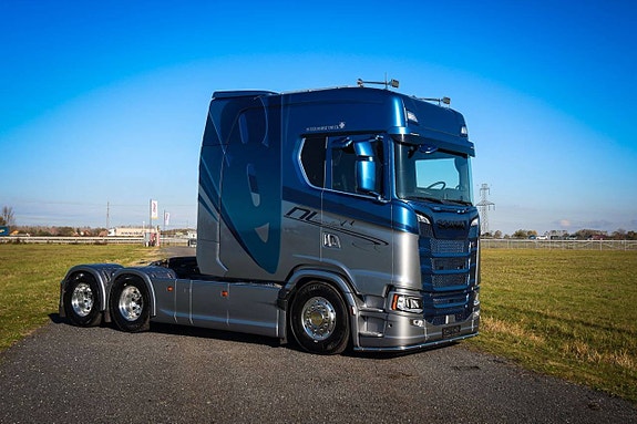 Scania S660 Dragbil 6X2 2 of 23