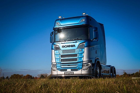Scania S660 Dragbil 6X2 20 of 23