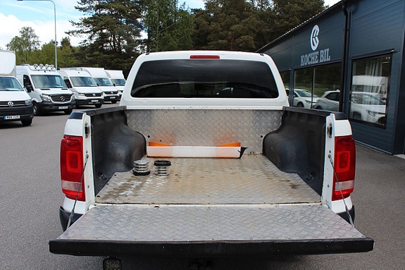 Volkswagen Amarok 12 of 23