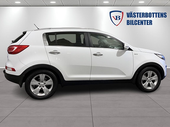 Kia Sportage 2 of 5