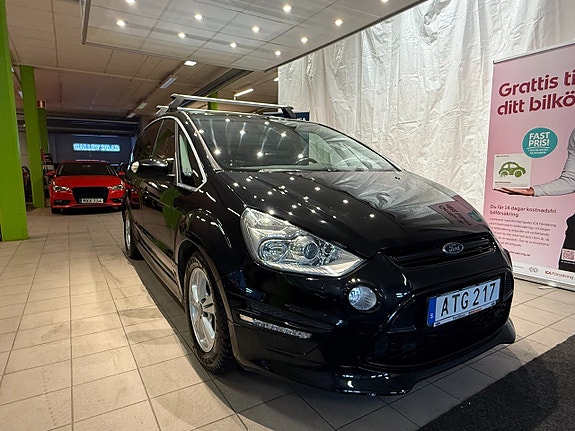 Ford S-MAX 4 of 5