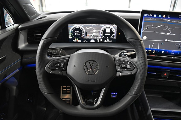 Volkswagen Tayron 12 of 30