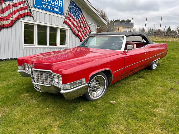 Cadillac Deville 7 of 13