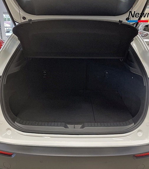 Mazda CX-30 13 of 13