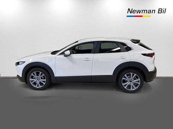 Mazda CX-30 4 of 13