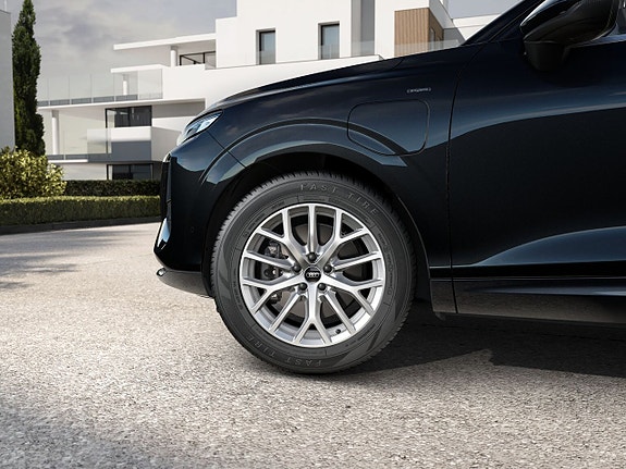 Audi Q3 6 of 10