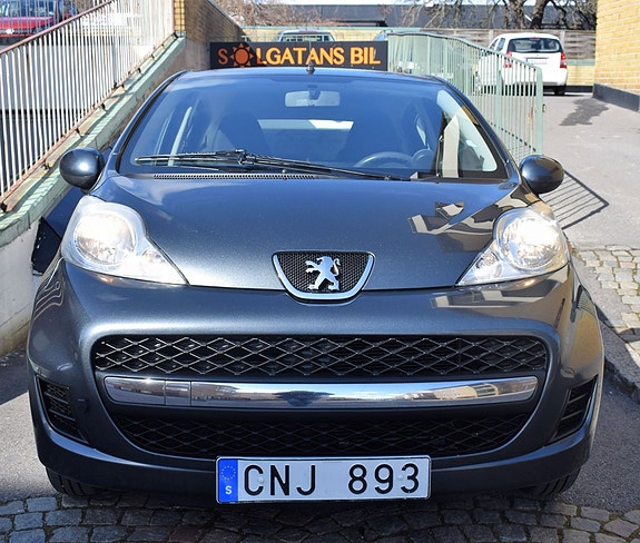 Peugeot 107 4 of 5