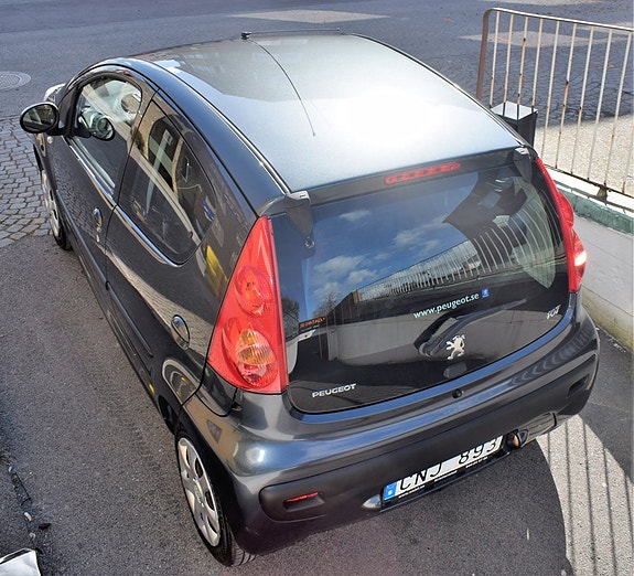 Peugeot 107 3 of 5