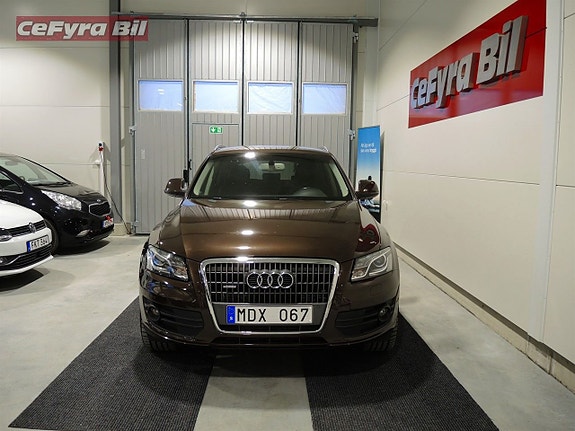 Audi Q5 2 of 5