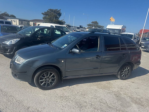 Skoda Fabia 4 of 5