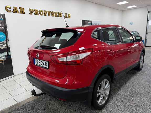 Nissan Qashqai 3 of 5